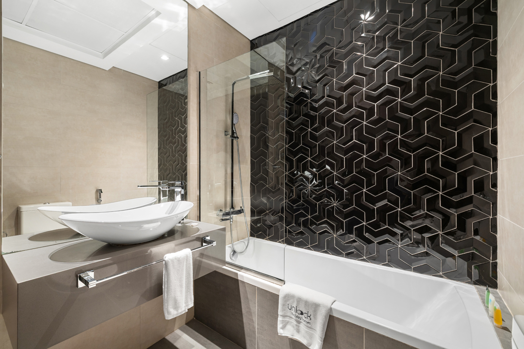 Deluxe Studio Apartment with Water Views