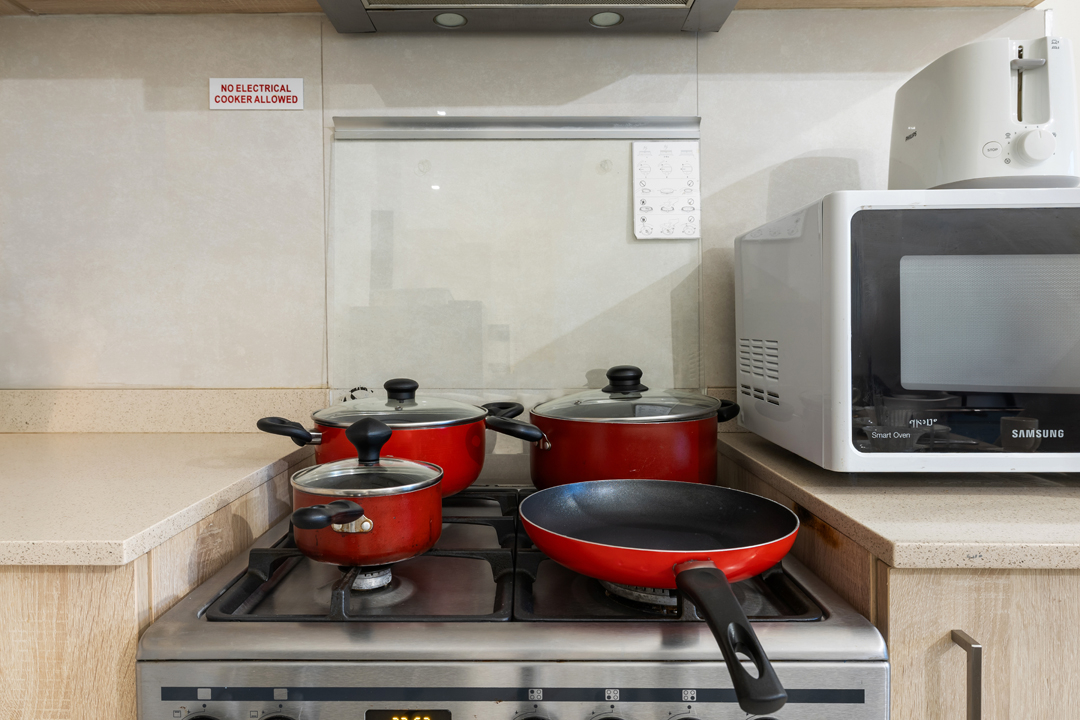 Deluxe Studio Apartment with Water Views