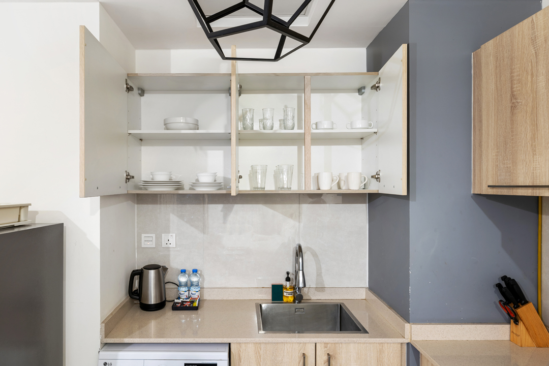 Deluxe Studio Apartment with Water Views