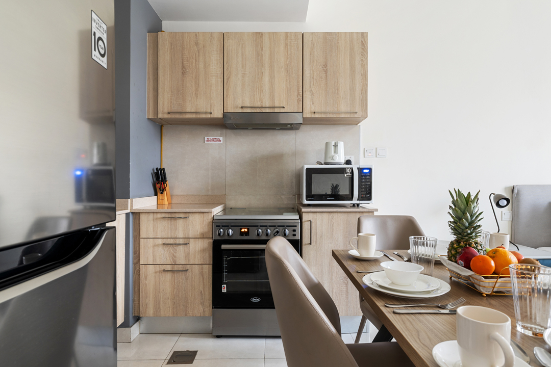 Deluxe Studio Apartment with Water Views