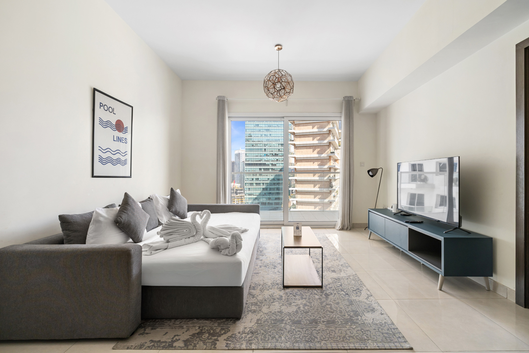 One Bedroom Family Apt. W/ Kitchen & Balcony