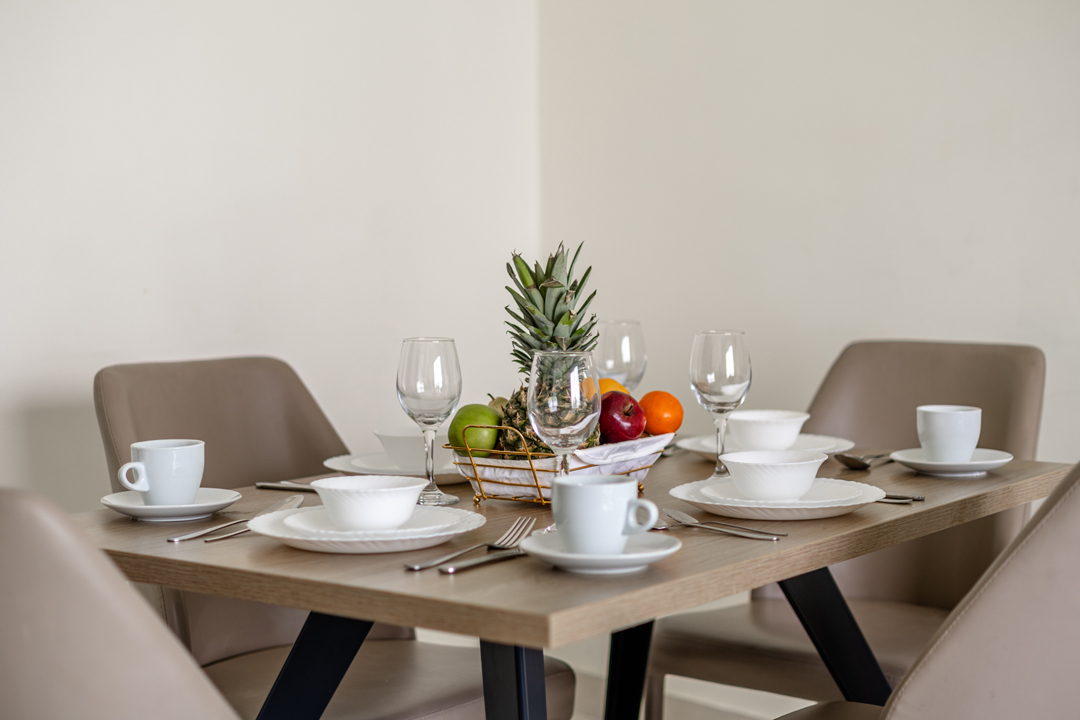 One Bedroom Family Apt. W/ Kitchen & Balcony