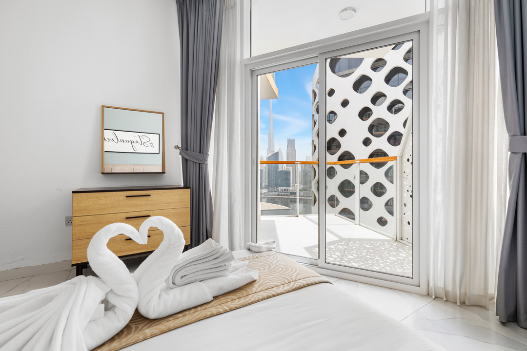 Modern One Bedroom with Burj Khalifa View