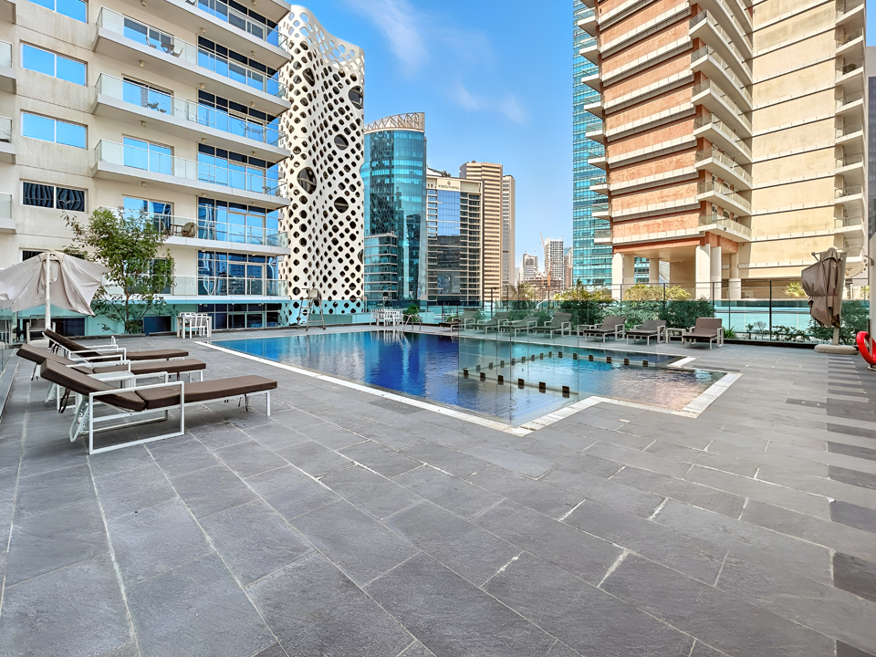 Premium Studio with Kitchen and Balcony