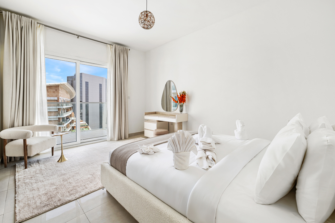 Premium One Bedroom with Kitchen and Balcony