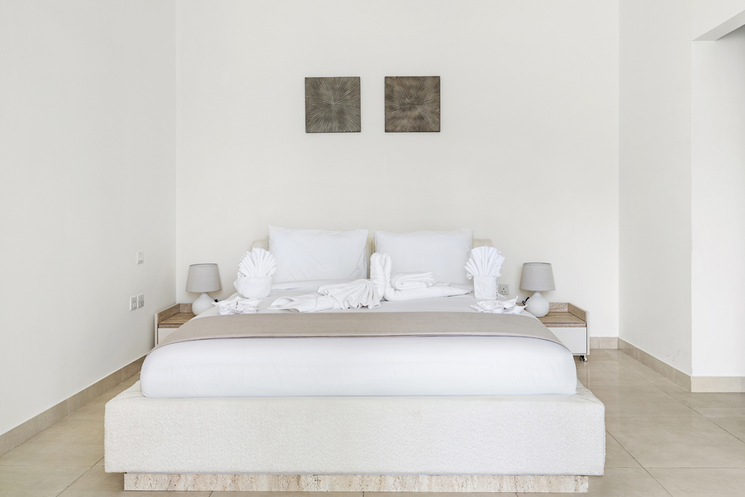 Premium One Bedroom with Kitchen and Balcony