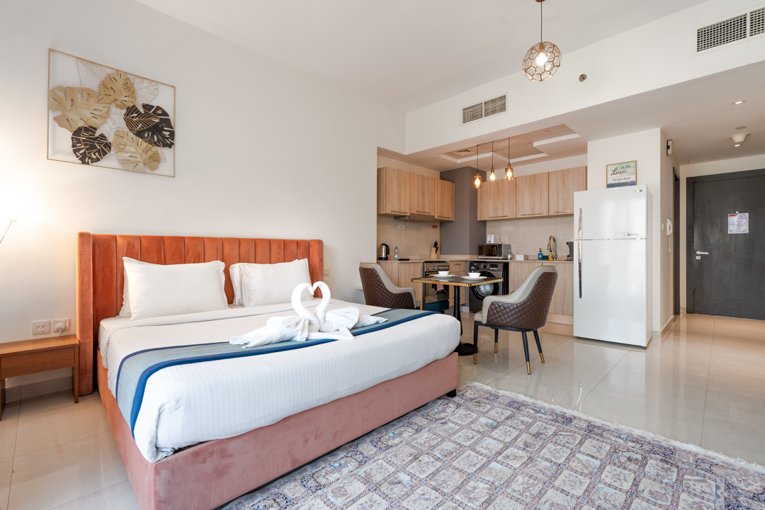 Modern Studio with Balcony & Kitchen