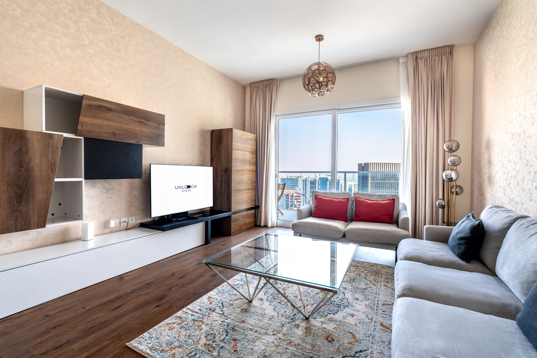 Premium Two Bedroom Apt. w/ Kitchen & Balcony