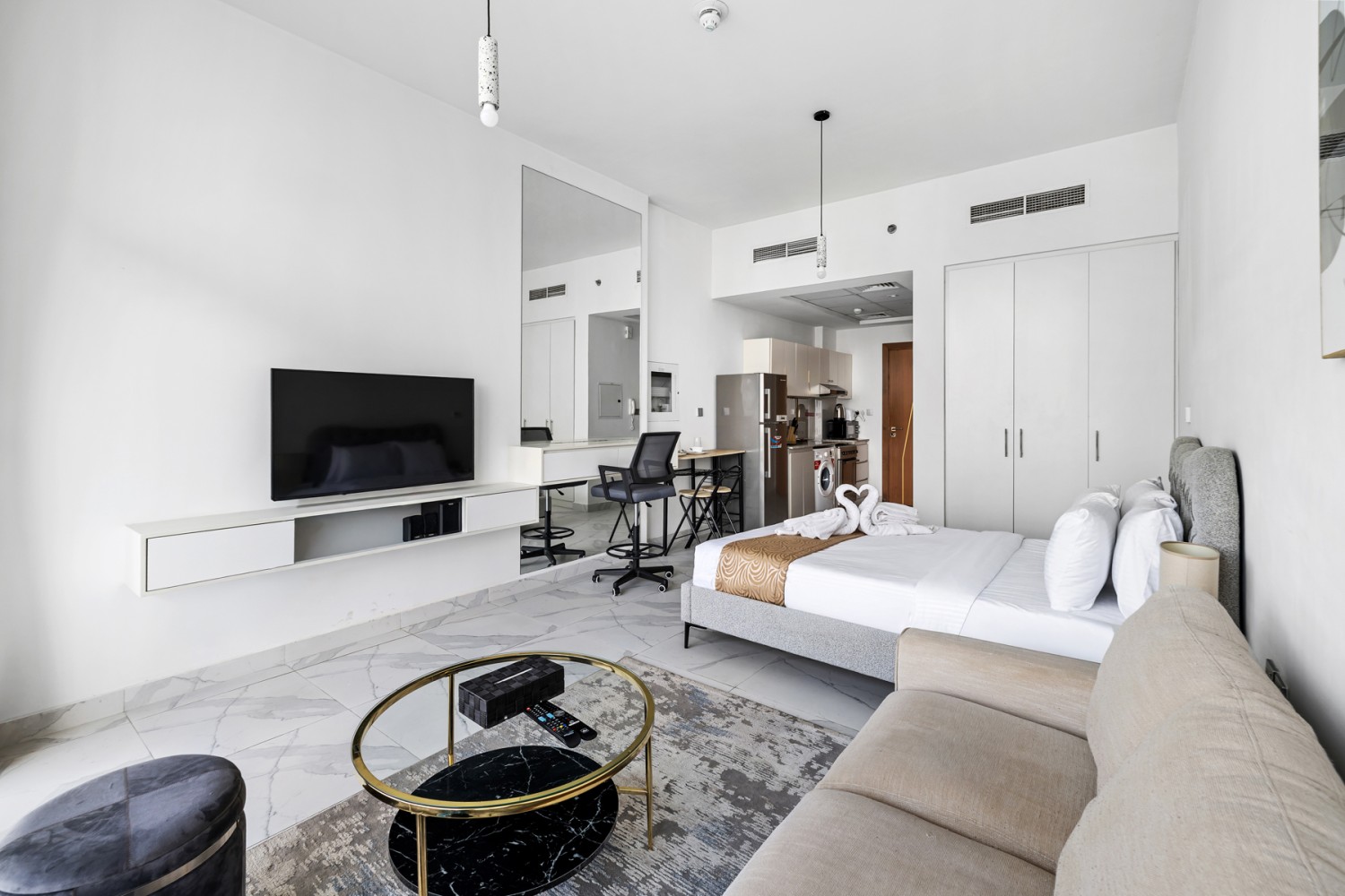 Deluxe Studio - Burj Khalifa View