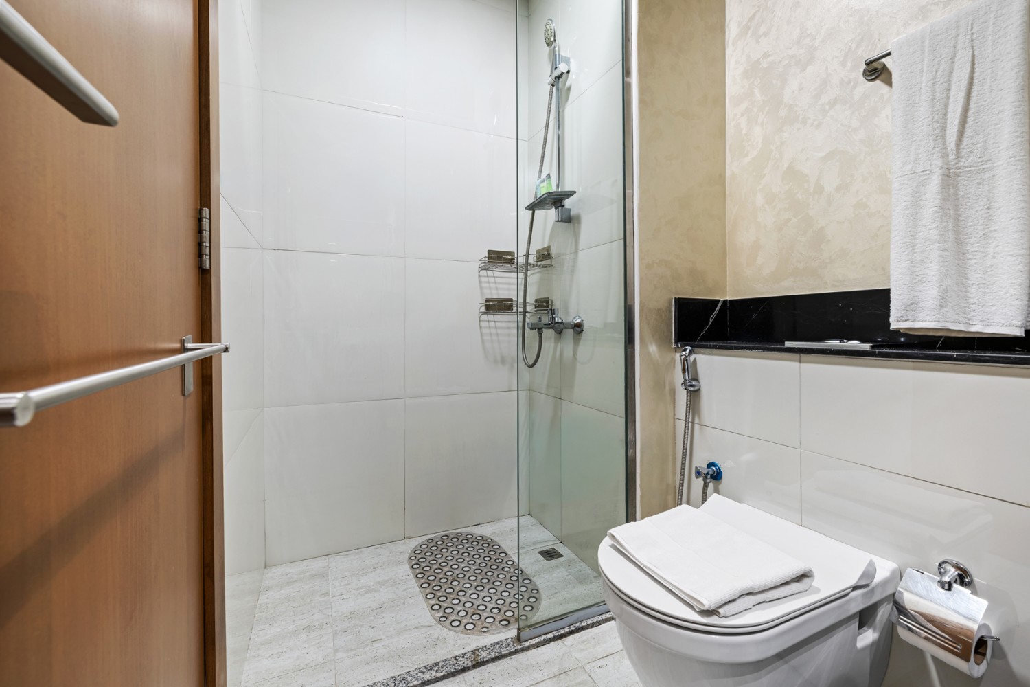 Deluxe Studio - Burj Khalifa View