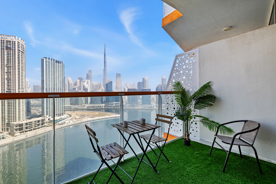 Premium Studio | Burj Khalifa & Canal View